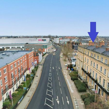 Margaret'S Loft By Fortuna Property Cheltenham Exterior foto